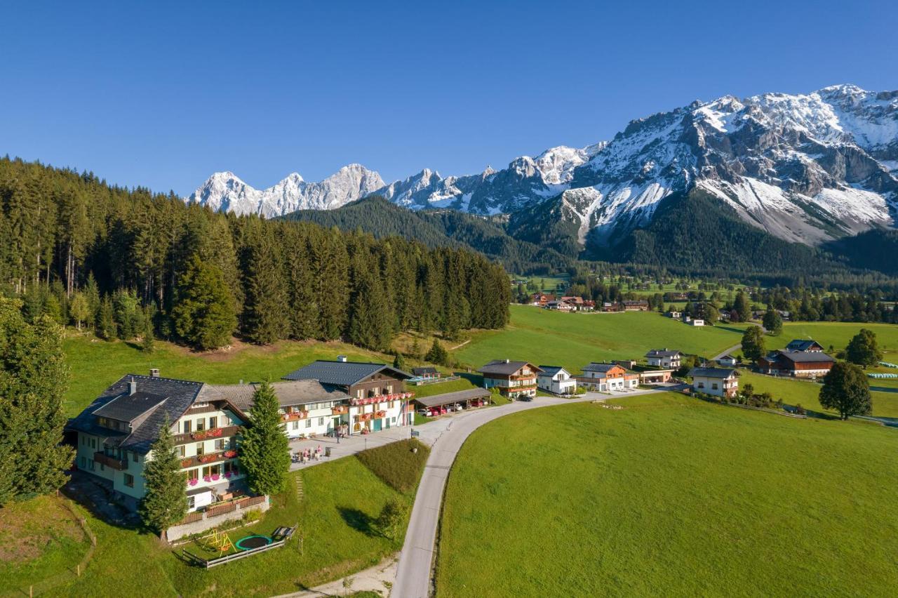 Hotel Tischlbergerhof Ramsau am Dachstein Exterior photo